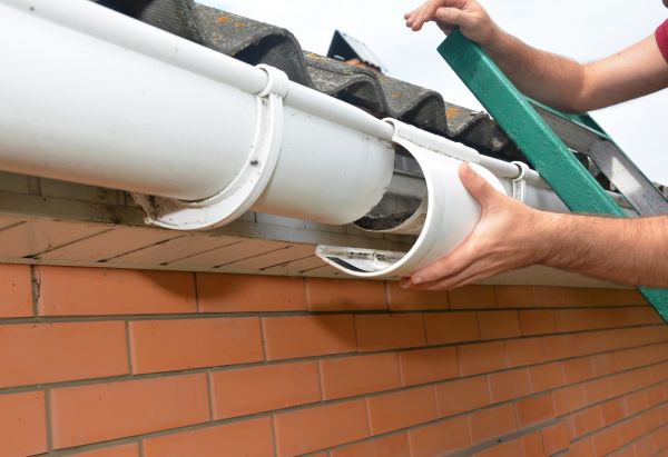Gutter Seam Repair in Saint Charles