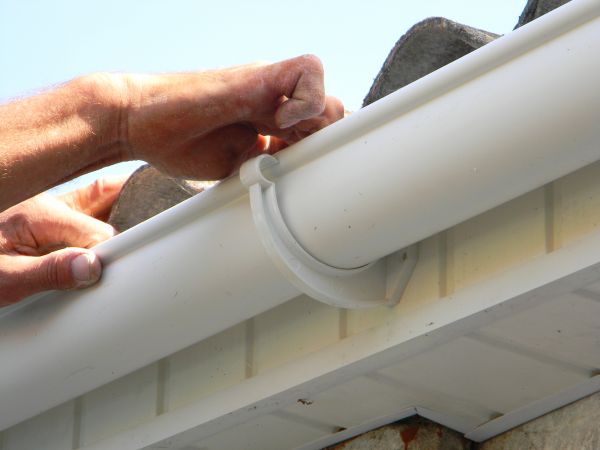 Plastic Gutter Repair in Saint Charles
