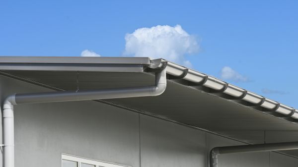 Eavestrough Service in Saint Charles