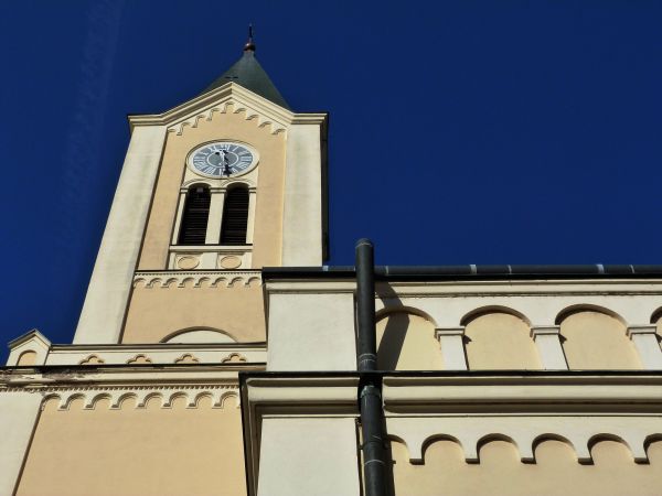 Church Gutter Installation in Saint Charles